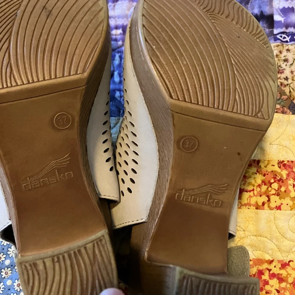 Women's Dansko Cream Peep-Toe Heeled Sandals - Picture 5 of 6